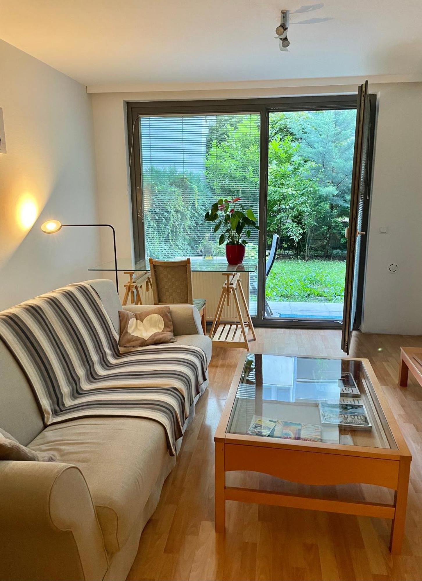 Apartment Mit Logia Und Kleinen Garten In Zentraler Lage 2 Wien Eksteriør billede